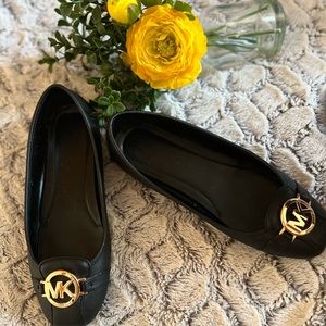 Preowned Michael Kors Flats